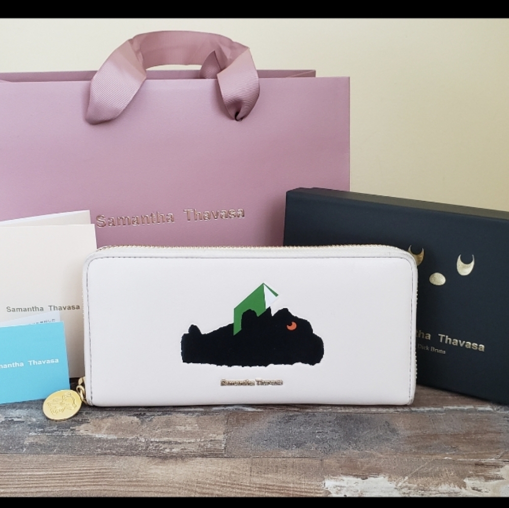 Samantha Thavasa × Dick Bruna (Miffy) Black Bear Zip Around Wallet
